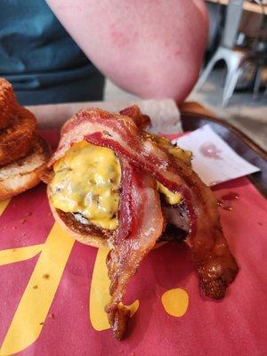 The cheeseburger with bacon that my husband got. Very good!!