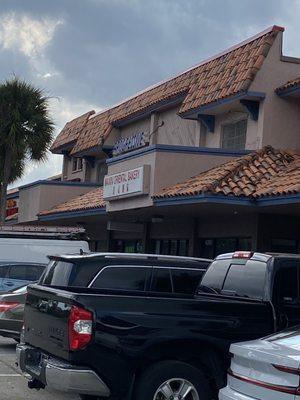 Oakland Shopping Center