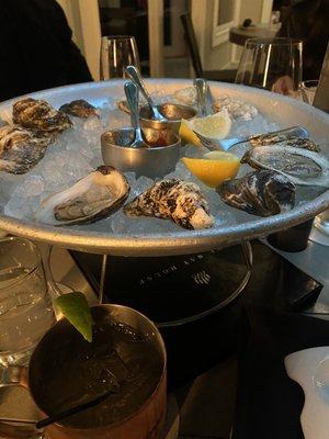 Market Oysters Dozen