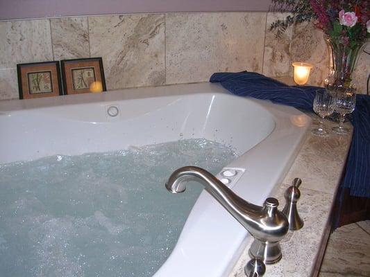 Retreat Suite Bathroom with 2 person Jacuzzi Tub/Seperate Shower.