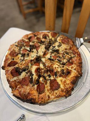 Marv's Pizza And Sports Bar