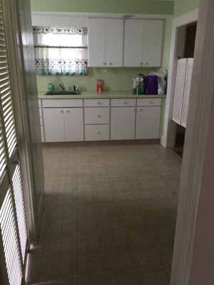 Thumbs Up Junk Removal Hauling & Handyman Services