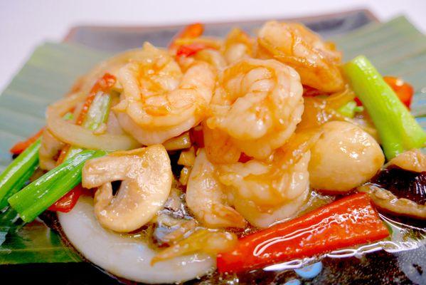Pad Khing ( Ginger sauce )