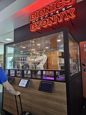 Kiosk Automated Robotic Onyx Coffee Bar