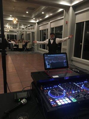 Thunder Entertainment Pro Sound And Lighting