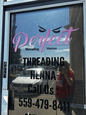 The eyebrow threaders!