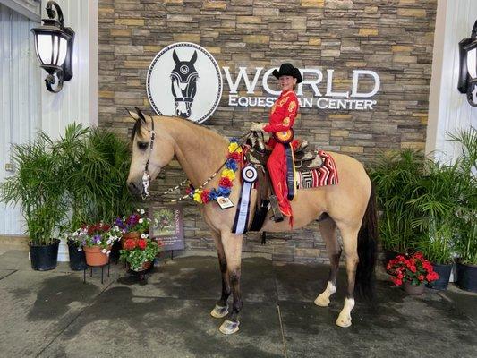 Show Clothes Unlimited