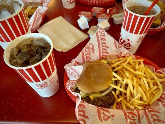 Freddy's Frozen Custard & Steakburgers