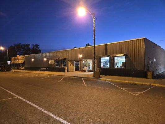 217 Main st s
Lennox, SD