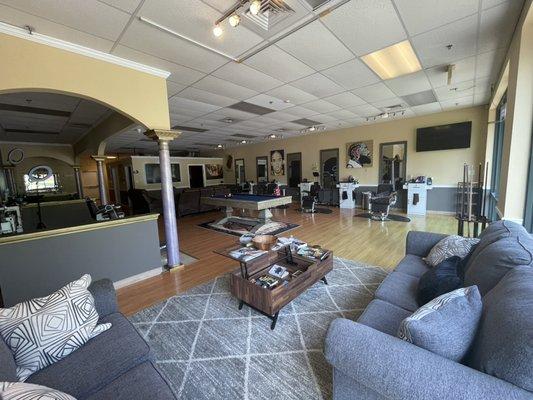 Global Kutz Barbershop By Lawrence J