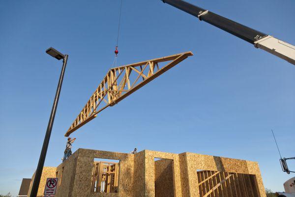 Saratoga Crane Services