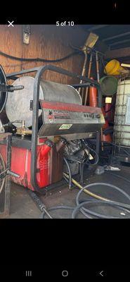 Real Kings Of Pressure