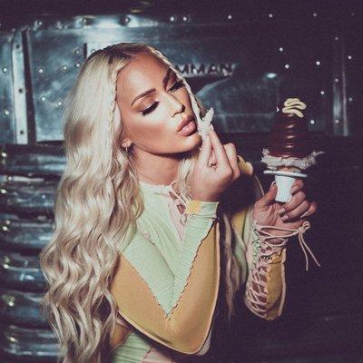 Blonde + textured curls and a cute braid fun hair style