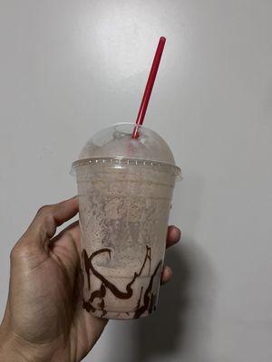Lily's Shakes & Crepes