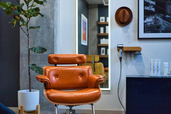 Mane Duo Salon hair colorist chair