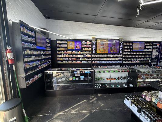 All e-juice all thc product all vape product disposables all kratom liquid kratom ALL HYDROXY PILLS HALF BAKD PRODUCT