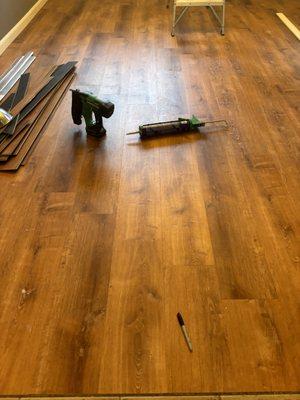 KR Painting And Flooring