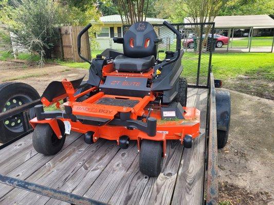 New Bad Boy ZT Elite 60" cut