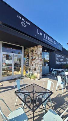 La Terraza Coffee Shop 03-26-2024