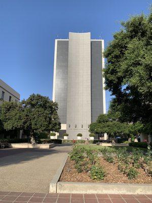 Caltech - Millikan Library