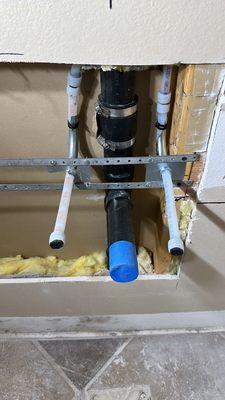 M & E Plumbing Services