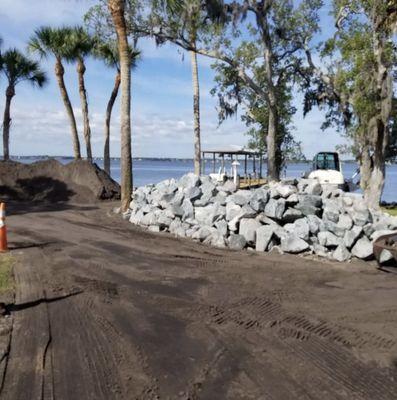 United Trucking and Construction Services