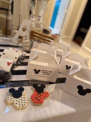 Two Moms and a Party