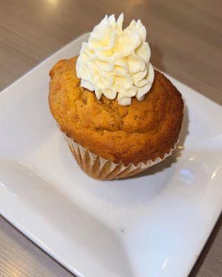 Pumpkin Cream Cheese Mammoth Muffin