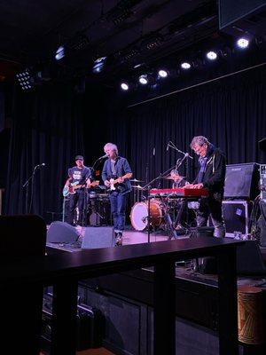 Nada surf sound check