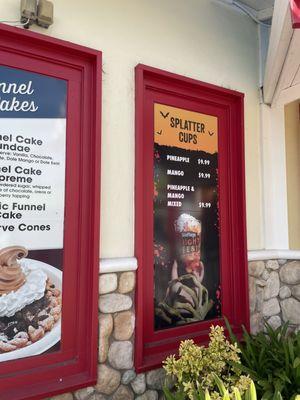 Six Flag funnel cake corner