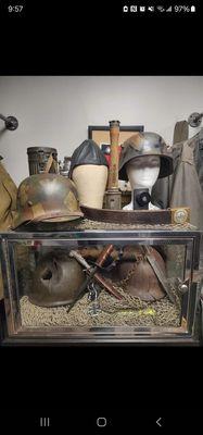 Collecitble Firearms & Militaria