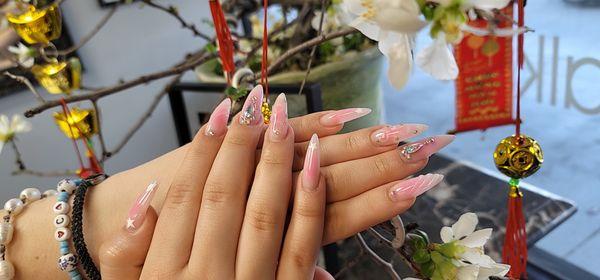 La Parisienne Hair & Nail Salon