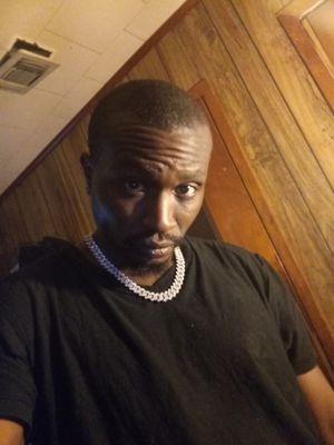 Quintarus L Johnson