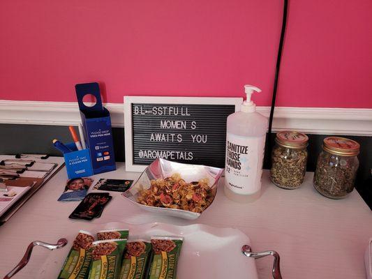 Aroma Petals Day Spa