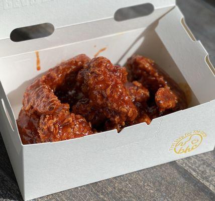 Sweet and spicy 8 pieces of wings