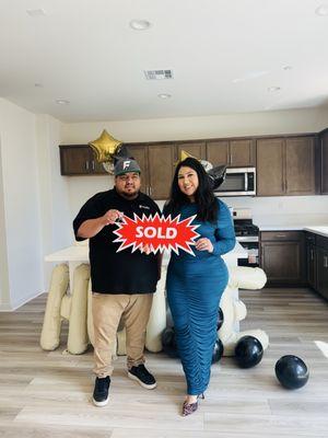 My Client getting keys to his new home! Thank you Toros