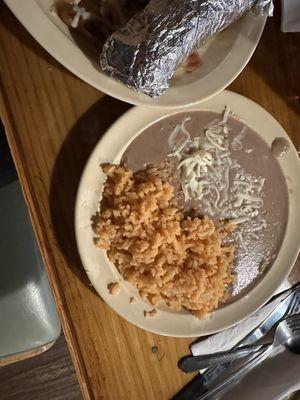 Asada, Chorizo, Chicken and Shrimp combo plate.