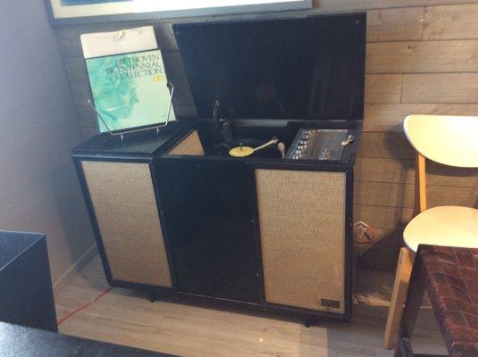 Amazing sound quality on this gem