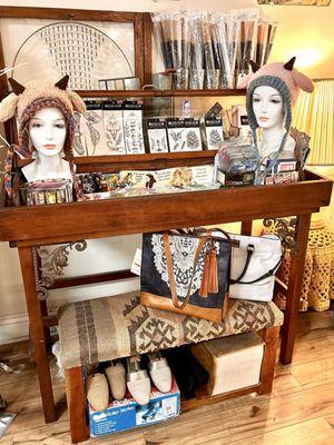 These hats are the cutest!