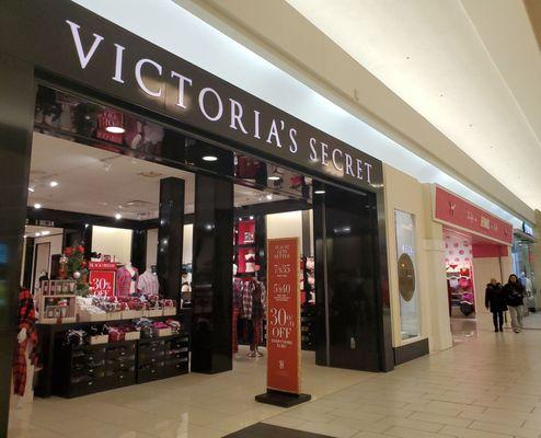 Victoria's Secret & PINK