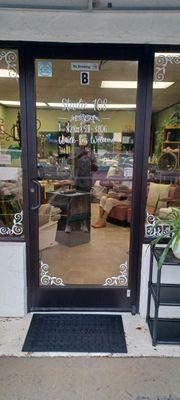 Studio 108
1987 Lynn Rd.
(Highway 108)
Columbus, N. Carolina