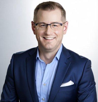 Ryan W Bennett-Key Realty