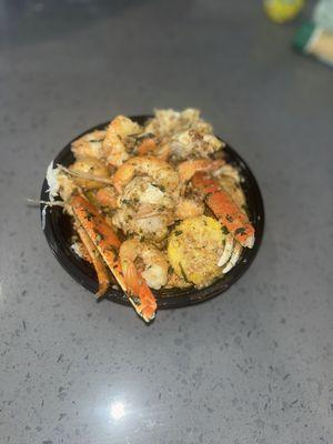 Lemme Feed You Sum'n