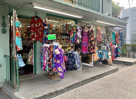 Unassuming souvenir spot