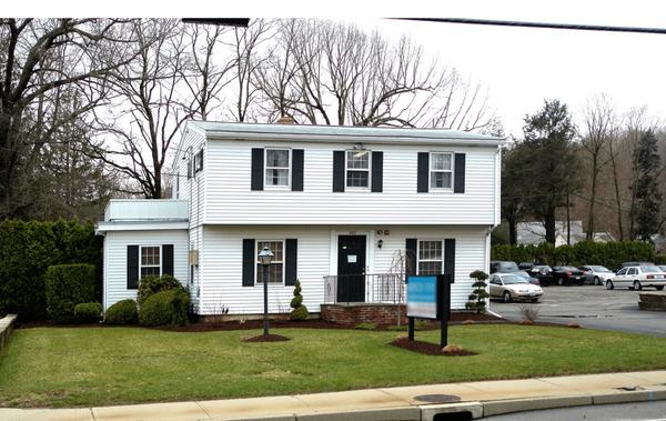 Kayaly-Toll Gate Women's Sober House: Vanderburgh Sober Living