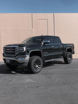 wheels and tires lift kit
714-852-3971