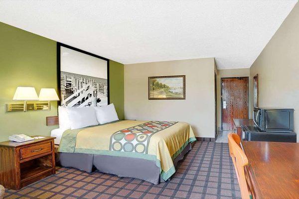 Guest room
