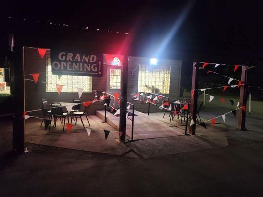 The pic of smitty's Restaurant.