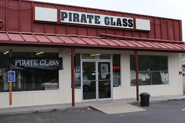 Pirate Glass Smoke Shop