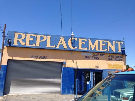 Getting a glass cover for the kitchen table. Just like all my aunties.